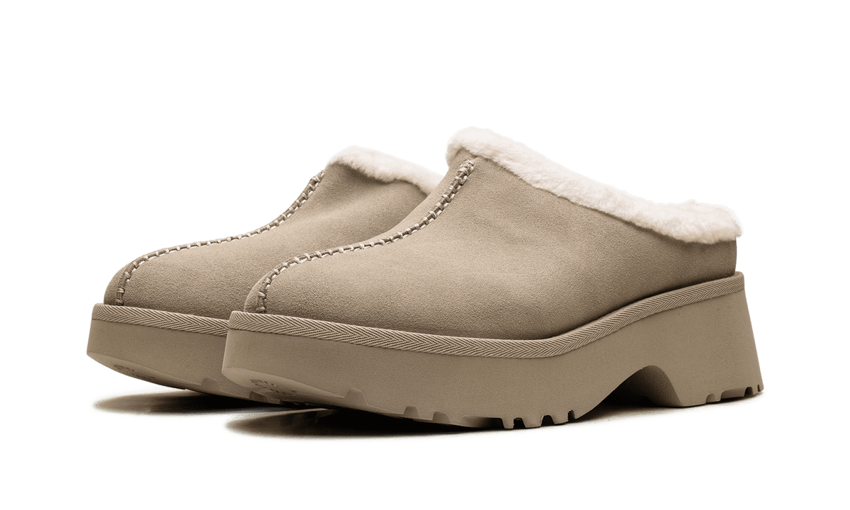 UGG WOMENS NEW HEIGHTS COZY CLOG Womens "Mustard Seed" 1162510 MDSD 1162510 MDSD from Stadium Goods