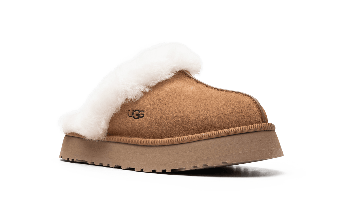 UGG WOMENS DISQUETTE WMNS "Chestnut" 1122550 CHE from Stadium Goods