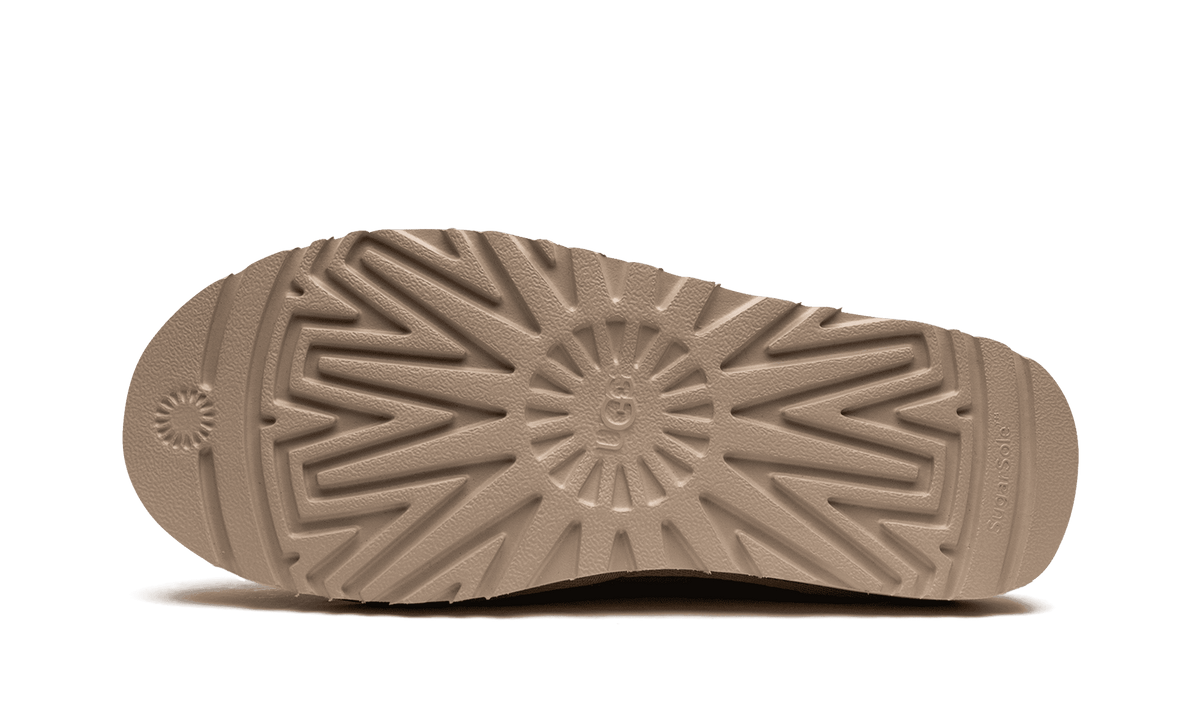 UGG MENS Classic Slip On "Chestnut" 1129290 CHE 1129290 CHE from Stadium Goods